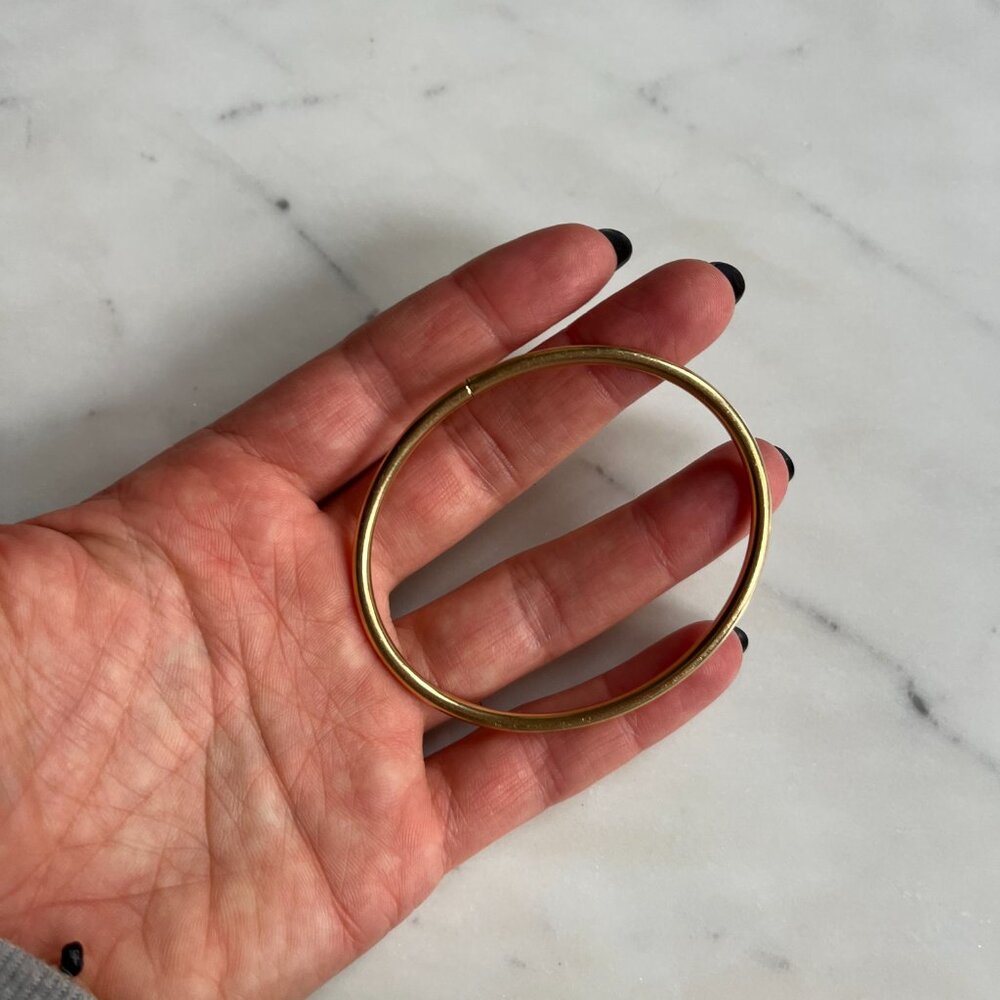 Mejuri Bold Bangle - Picture 2 of 6